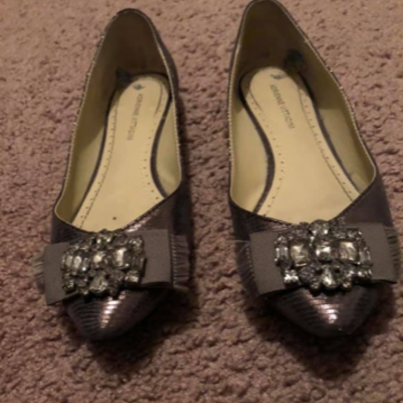 Flats - Picture 4 of 4